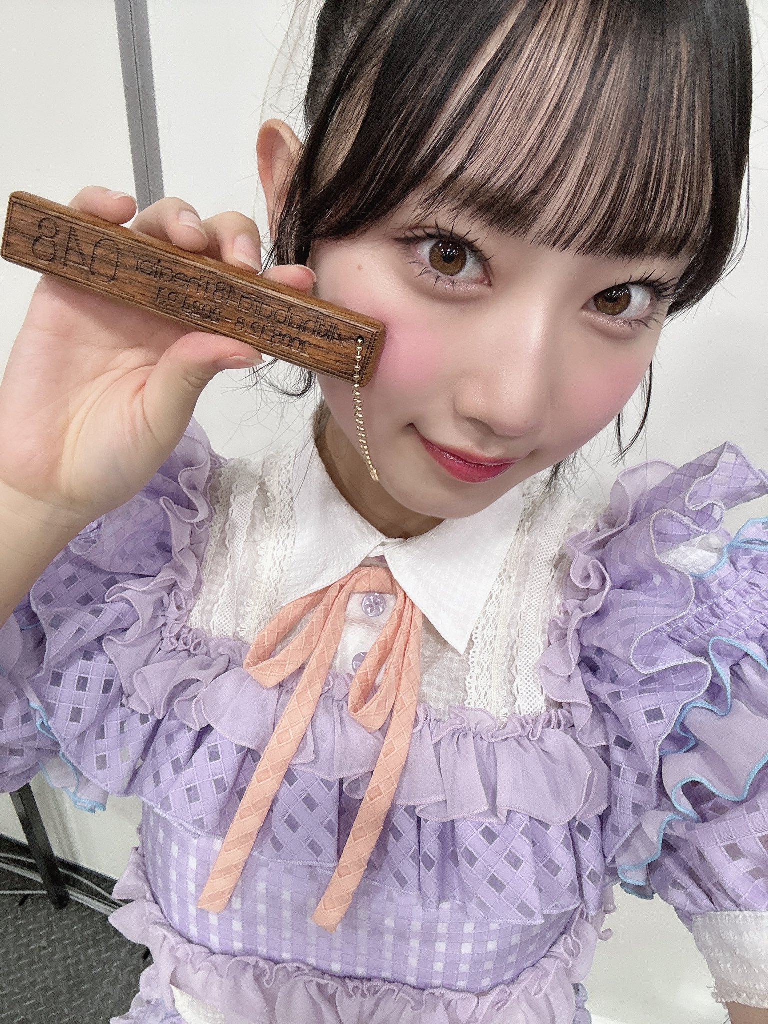 ☆AKB48 劇場 ステージ 床材 キーホルダー 500個限定 ☆AKB48 劇場