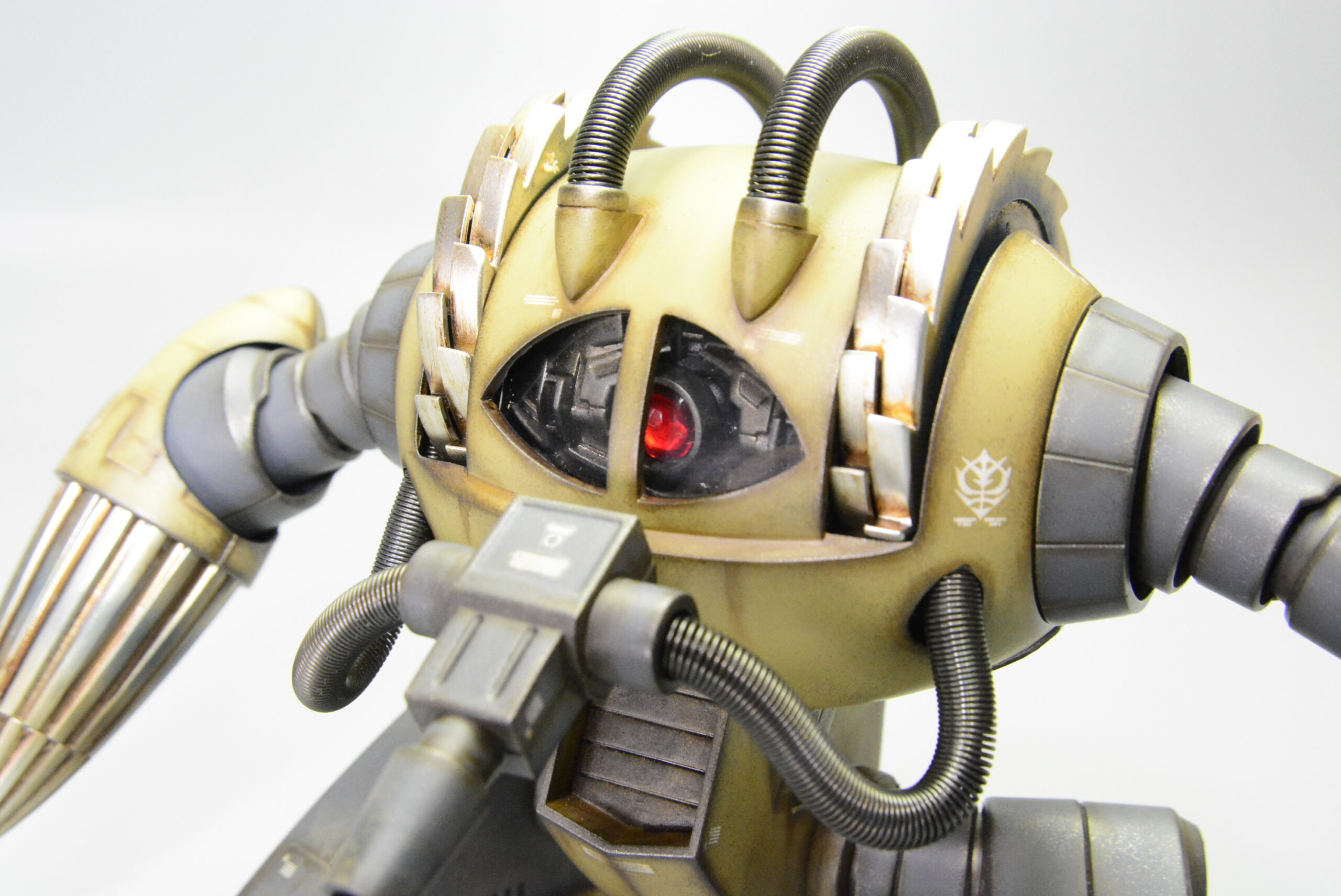 アッグ 旧キット 1/100 MG風改修塗装済み完成品 ガンプラ