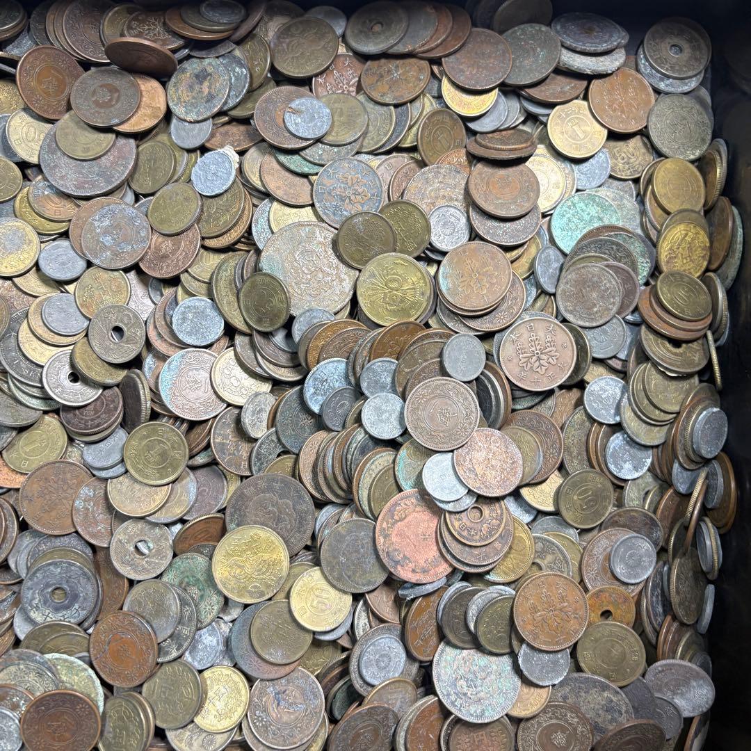 ①ジャンク古銭(アルミ無し)まとめ売り 約5kg 在庫処分品 - メルカリ