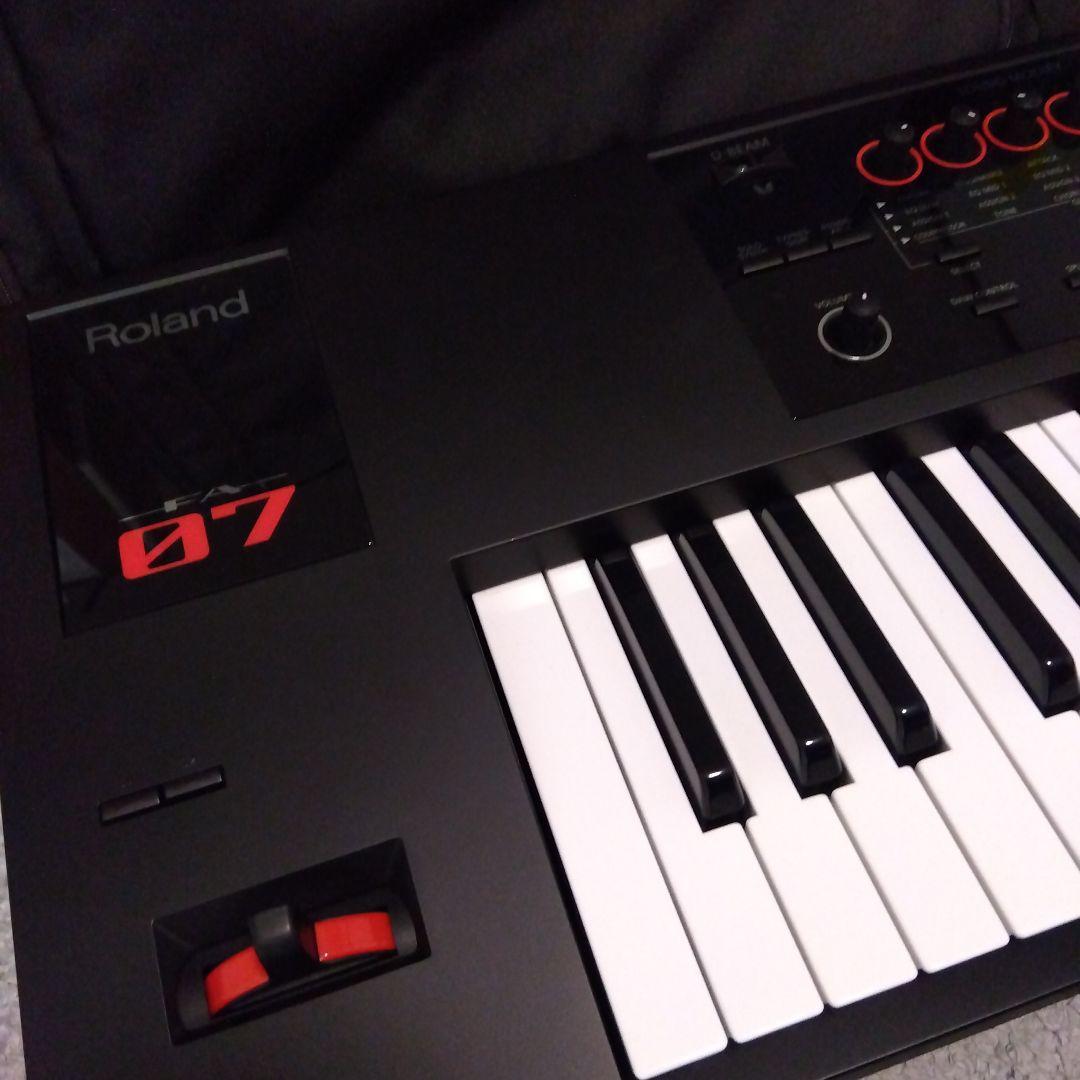 sourireo　Roland FA-07 シンセサイザー 76鍵盤 sourireo Roland FA-07 シンセサイザー 76鍵盤 Roland FA-07