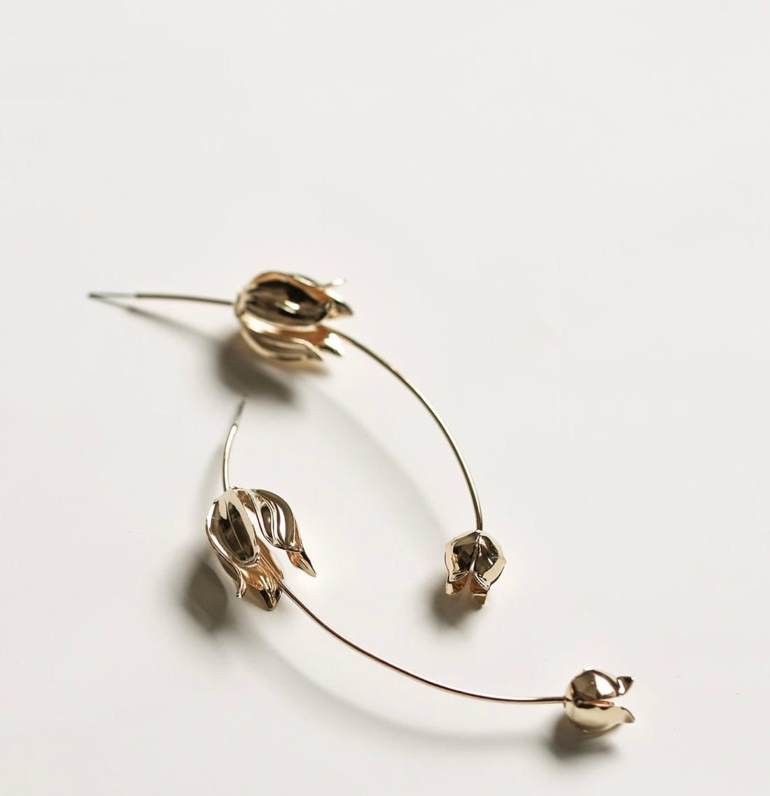 a.b.ellie tulip stem pierce エイビーエリー ピアス レンタル | bijouxO